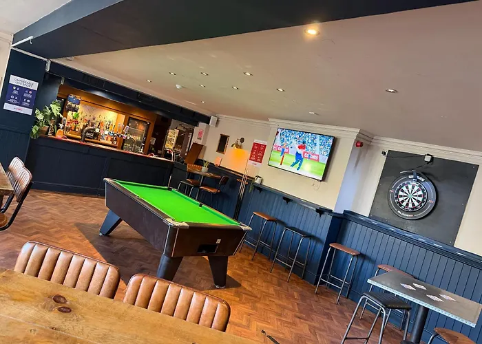 The Turf * Richmond (North Yorkshire)