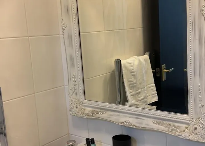 The Turf リッチモンド